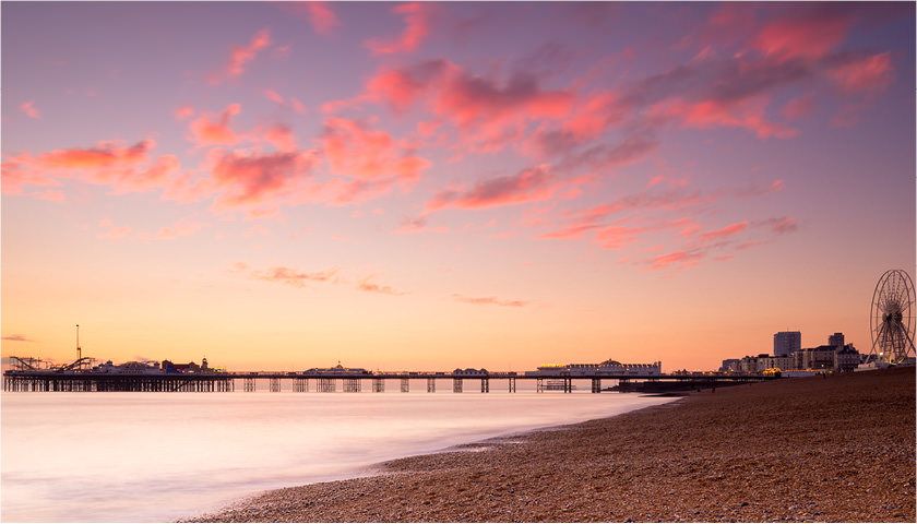 Solnedgang ved Brighton Pier